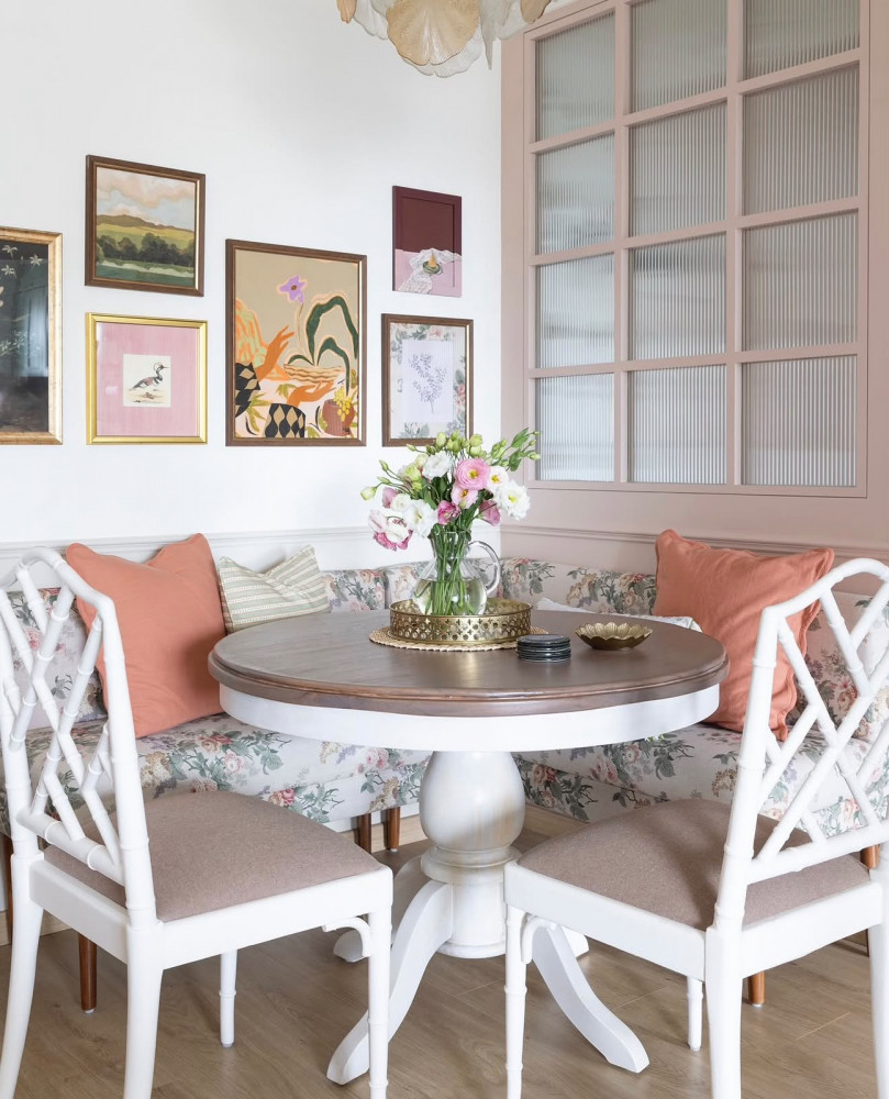 Image of Sitara Dining Table