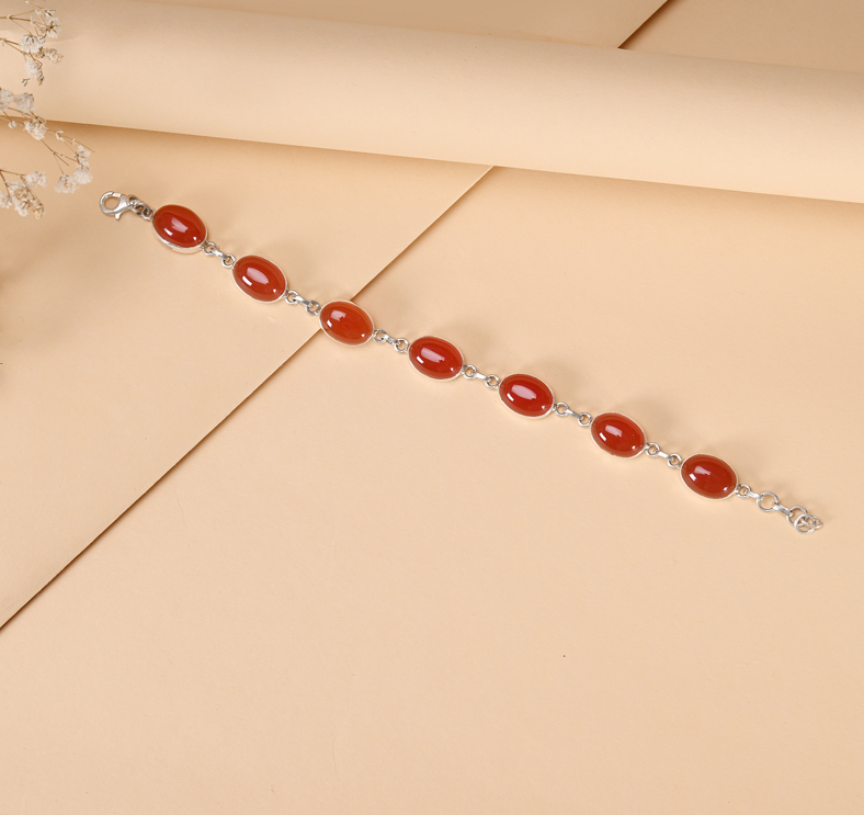 Simple elegance, endless style