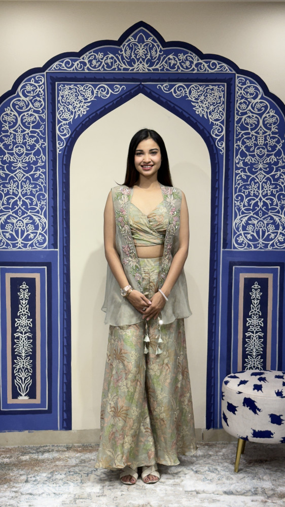 Image of Crop Top Plazzo With Jacket