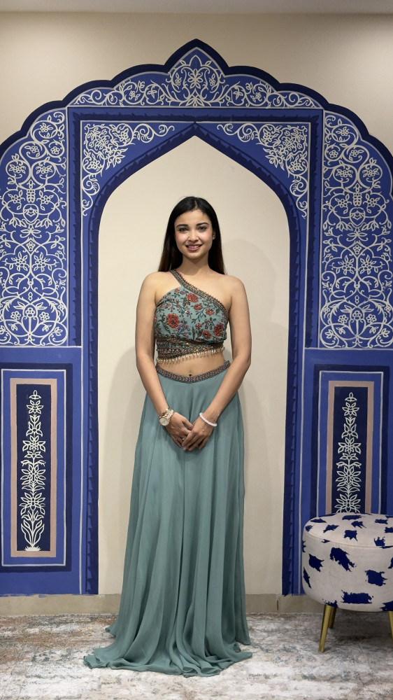 Image of Crop Top Plazzo