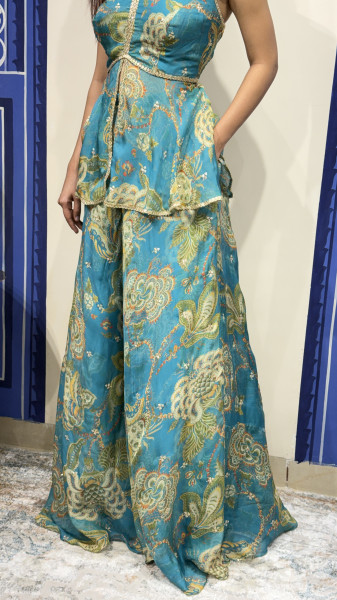 plazzo kurti
