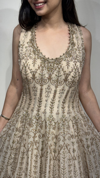 GOWN