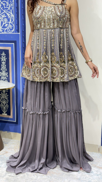 Plazzo Kurti