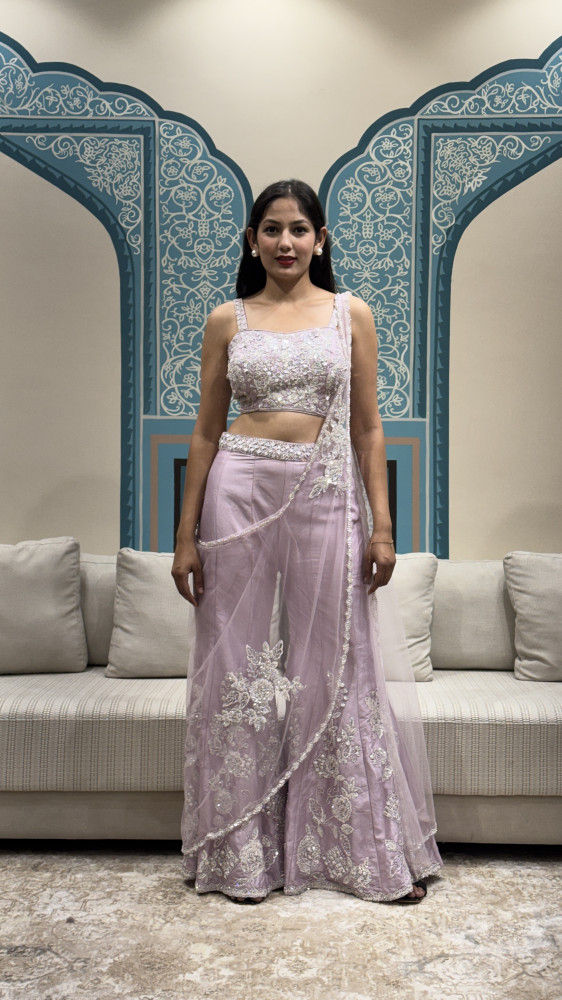 Image of Plazzo with drap