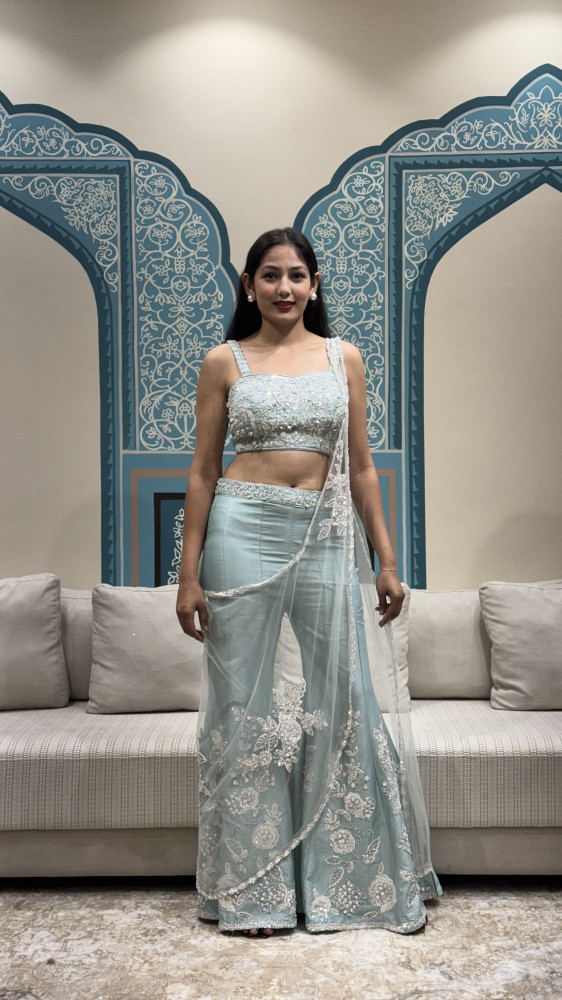 Image of Plazzo with drap