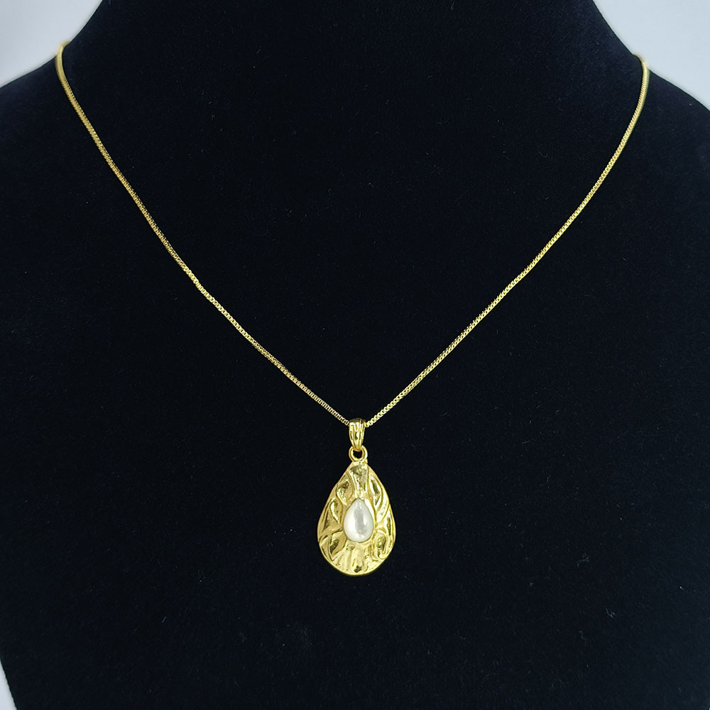 Mother of Pearl 18K Gold Plated Necklace