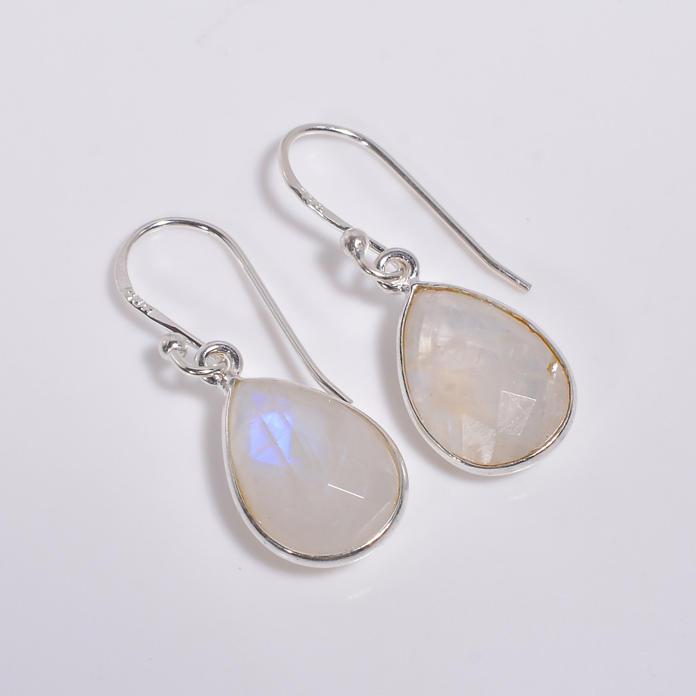 Real Magic Moonstone Jewelry in Sterling Silver at Wholesale Prices Akrati Jewels Inc Real Magic Moonstone Jewelry in Sterling Silver at Wholesale Prices Akrati Jewels Inc
