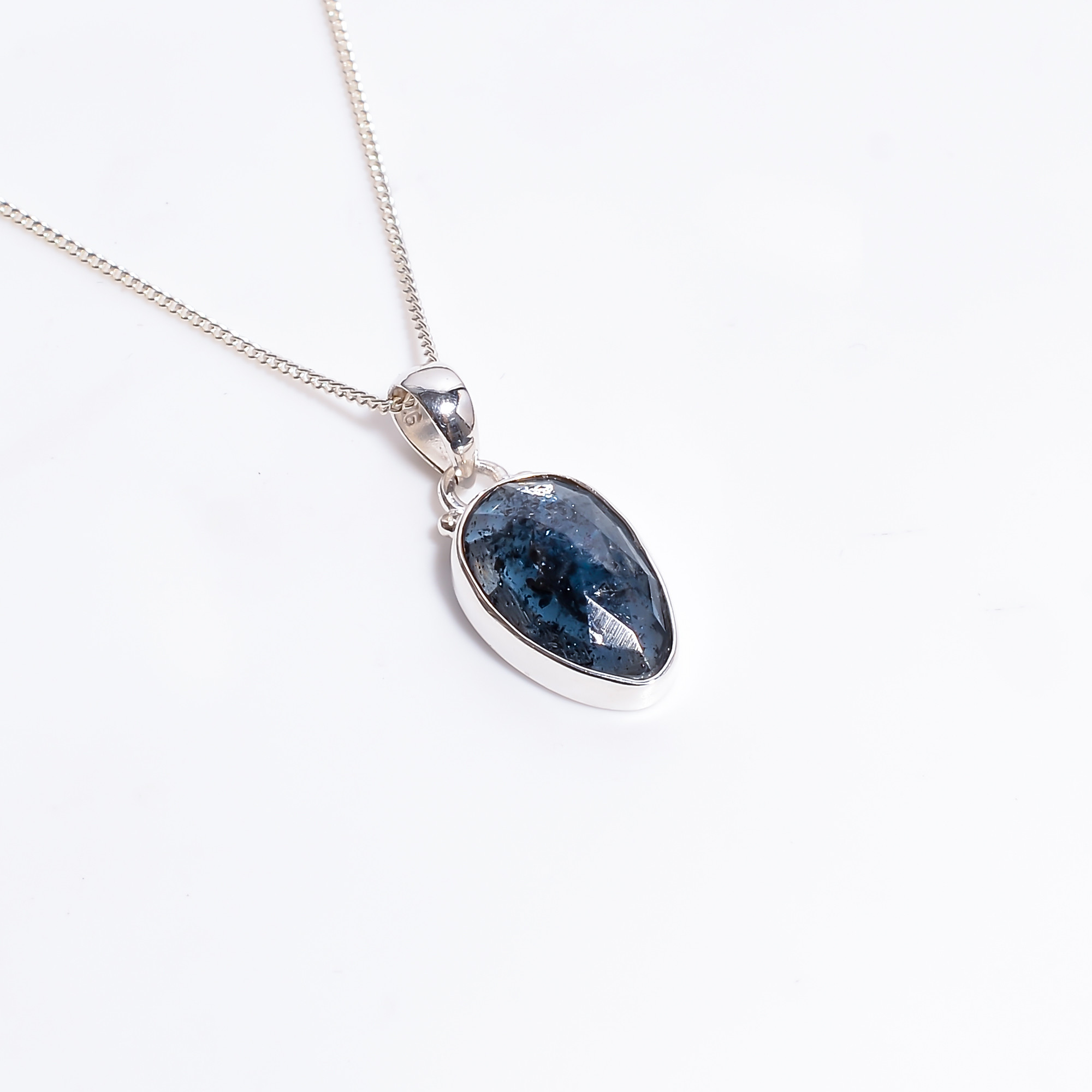 Rose Cut Gemstone 925 Sterling Silver Necklace