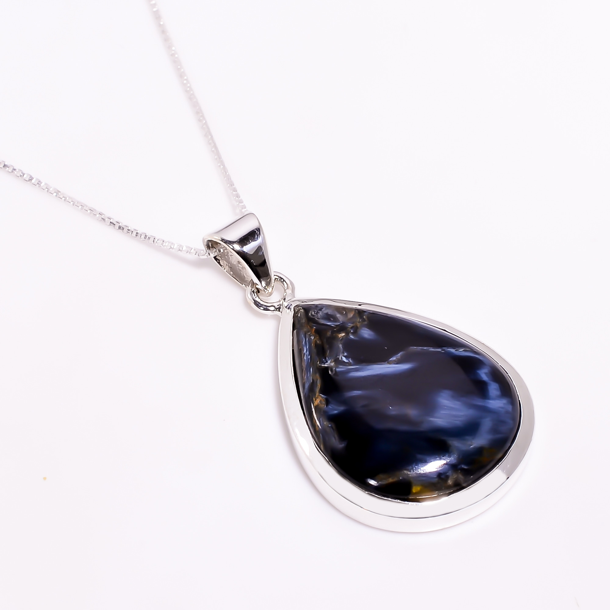 925 Sterling Silver Box Chain Pendant Necklace