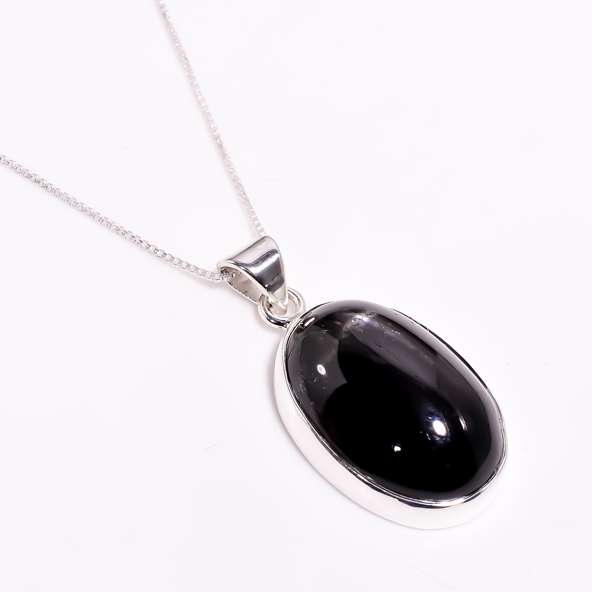 925 Sterling Silver Pendant Necklace With Box Chain