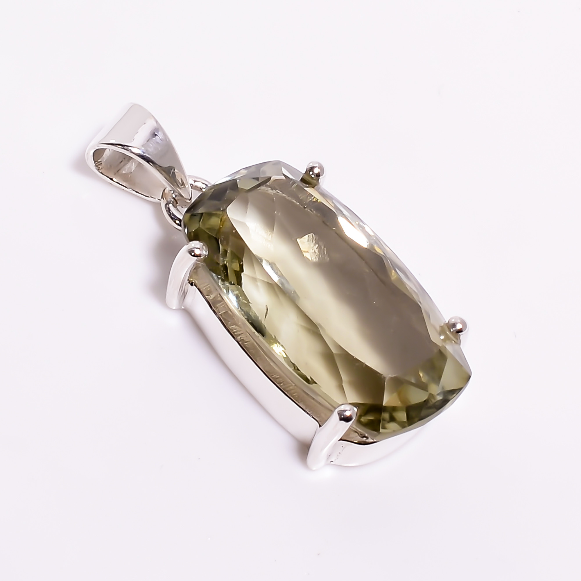 925 Sterling Silver Pendant Lemon Quartz Cut Gemstone