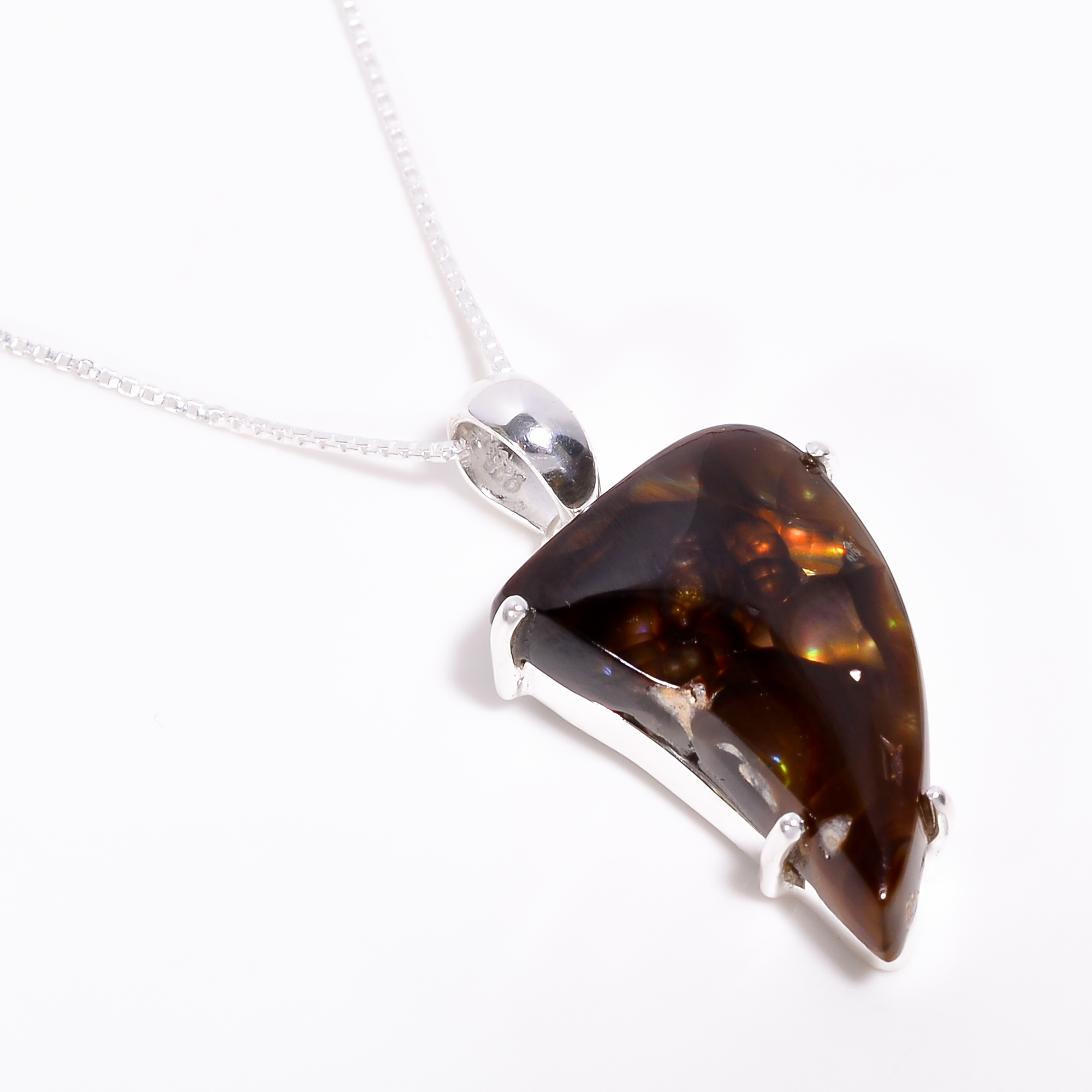 925 Sterling Silver Mexcian Fire Agate Gemstone Pendant With Box Chain Necklace