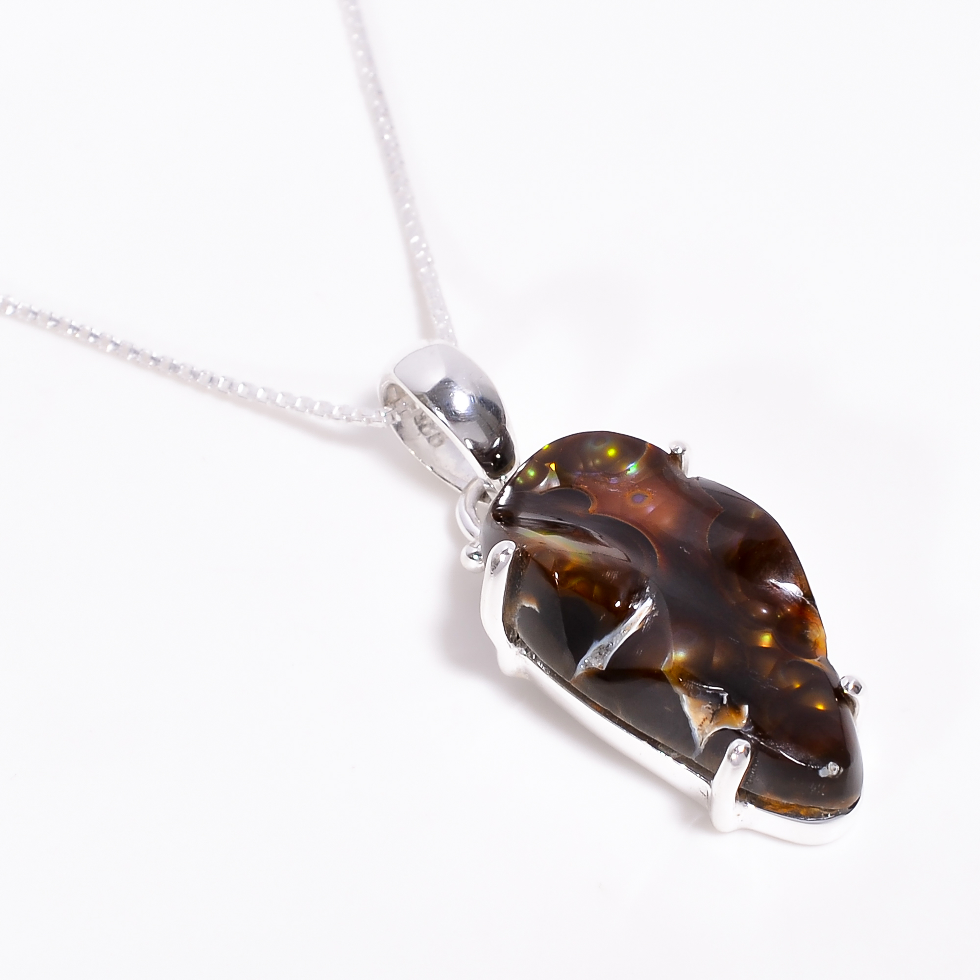 925 Sterling Silver Mexcian Fire Agate Gemstone Pendant With Box Chain Necklace