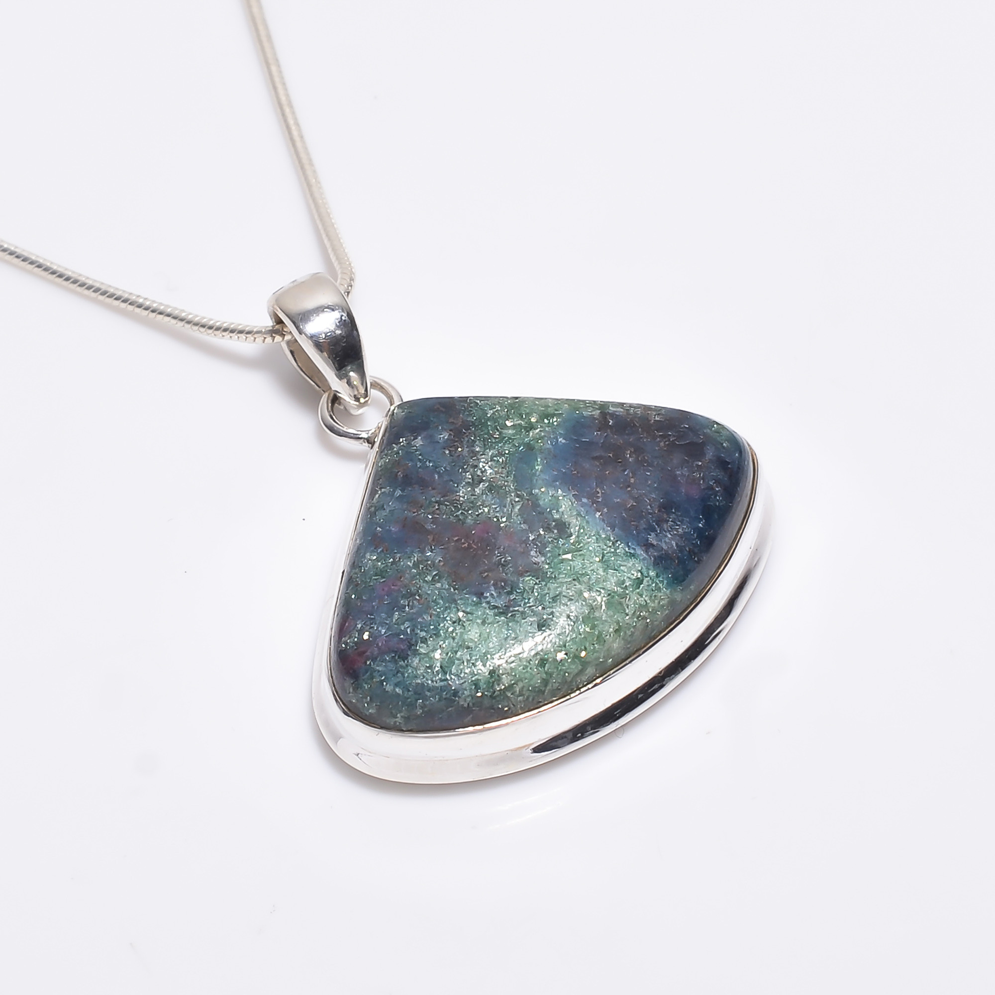Natural Labradorite Gemstone 925 Sterling Silver Necklace