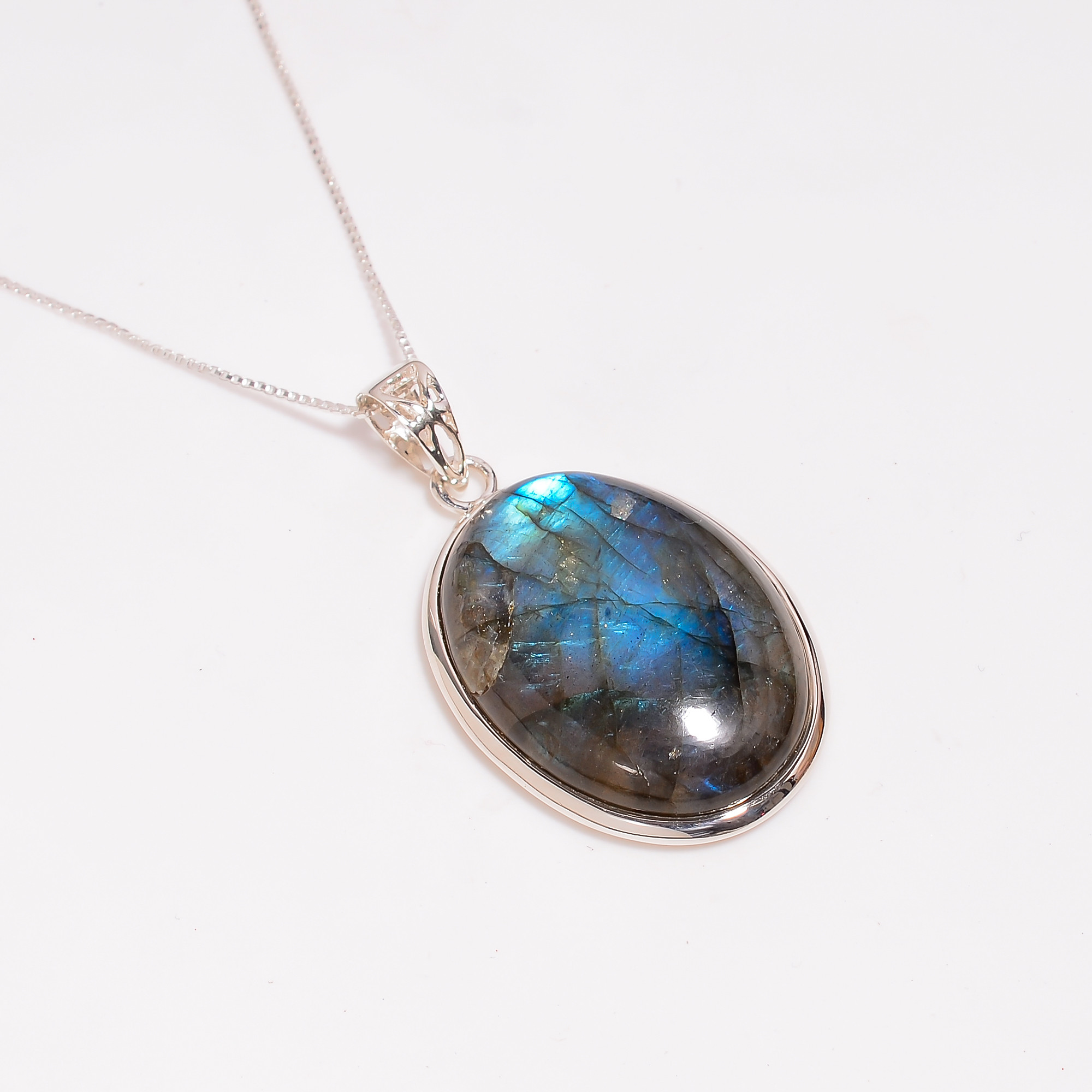 925 Sterling Silver Pendant Necklace With Box Chain