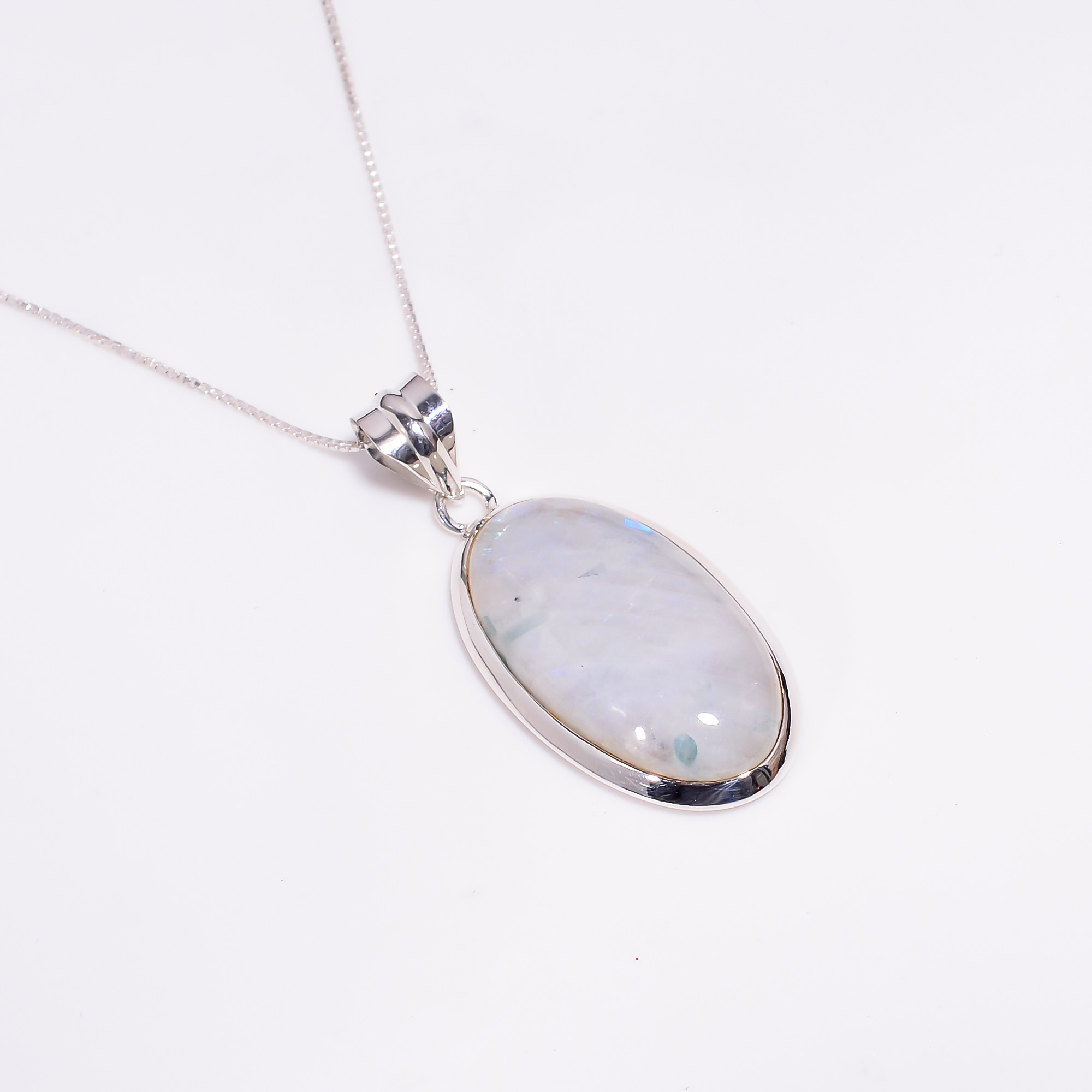 925 Sterling Silver Pendant Necklace With Box Chain