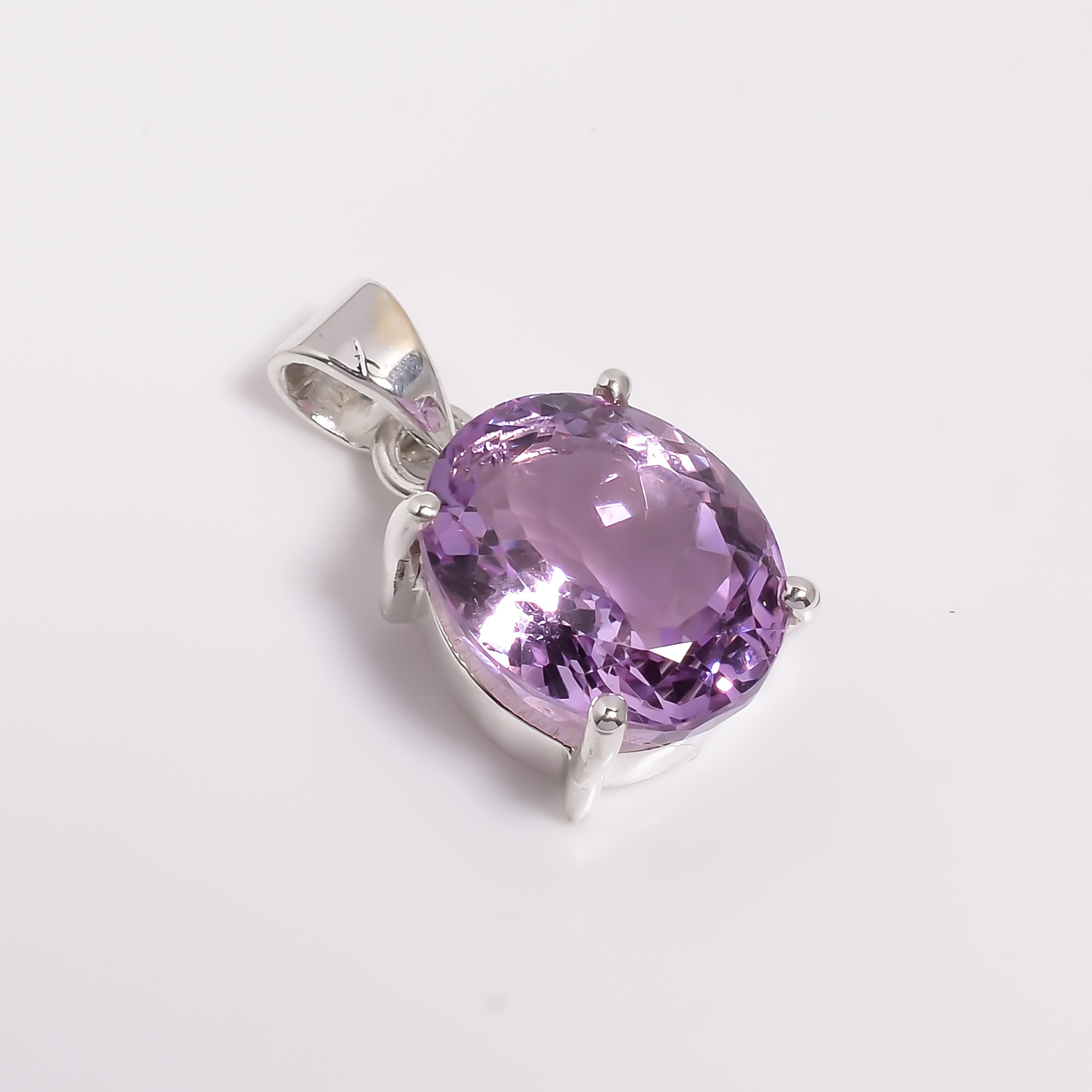 925 Sterling Silver Pendant Amethyst Oval Cut Gemstone Pendant