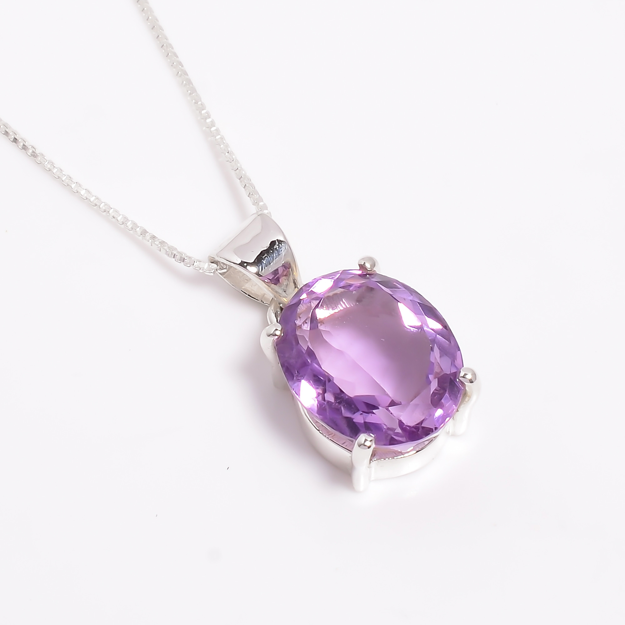 Amethyst Oval Cut Gemstone 925 Sterling Silver Pendant Necklace