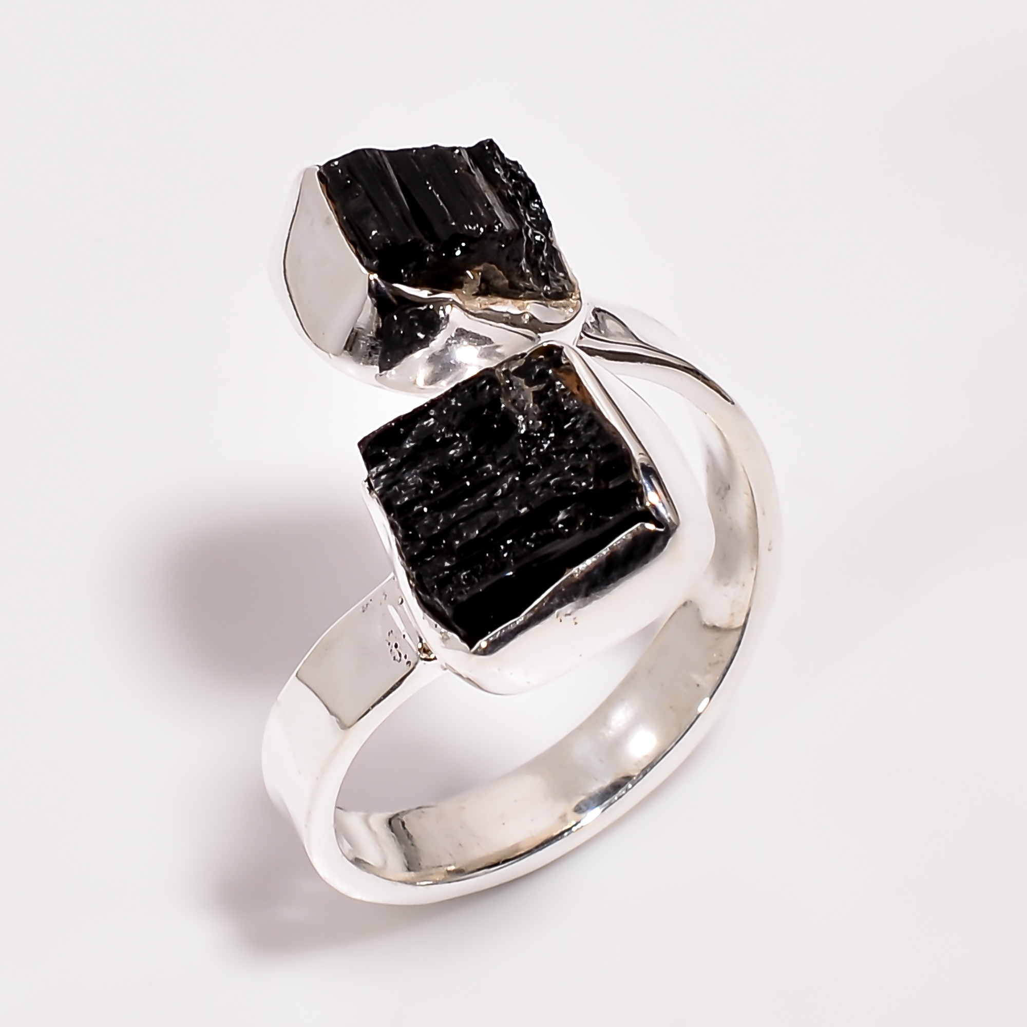 925 Sterling Silver Adjustable Hammered Ring Natural Black Tourmaline Raw Gemstone