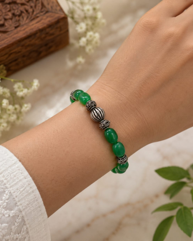 Image of Handcrafted Natural Emerald Green Agate Smooth Oval Beaded Bracelet with Antique Silver Accents