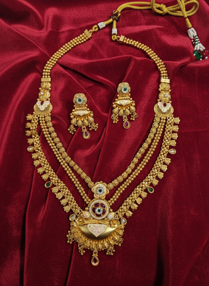 Image of Imperial Radiance: Traditional Gold-Plated 3-Layer Medallion Necklace Set