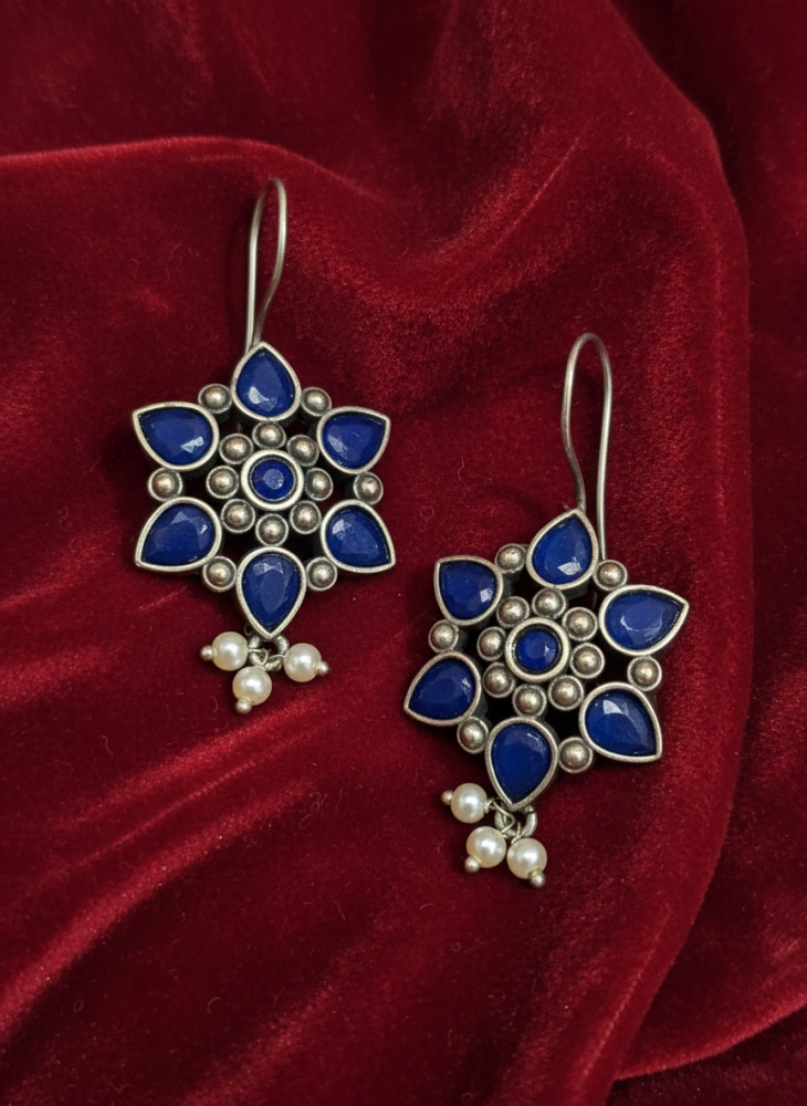 Image of Traditional Oxidized Silver Floral Stud Earrings with Blue Stones
