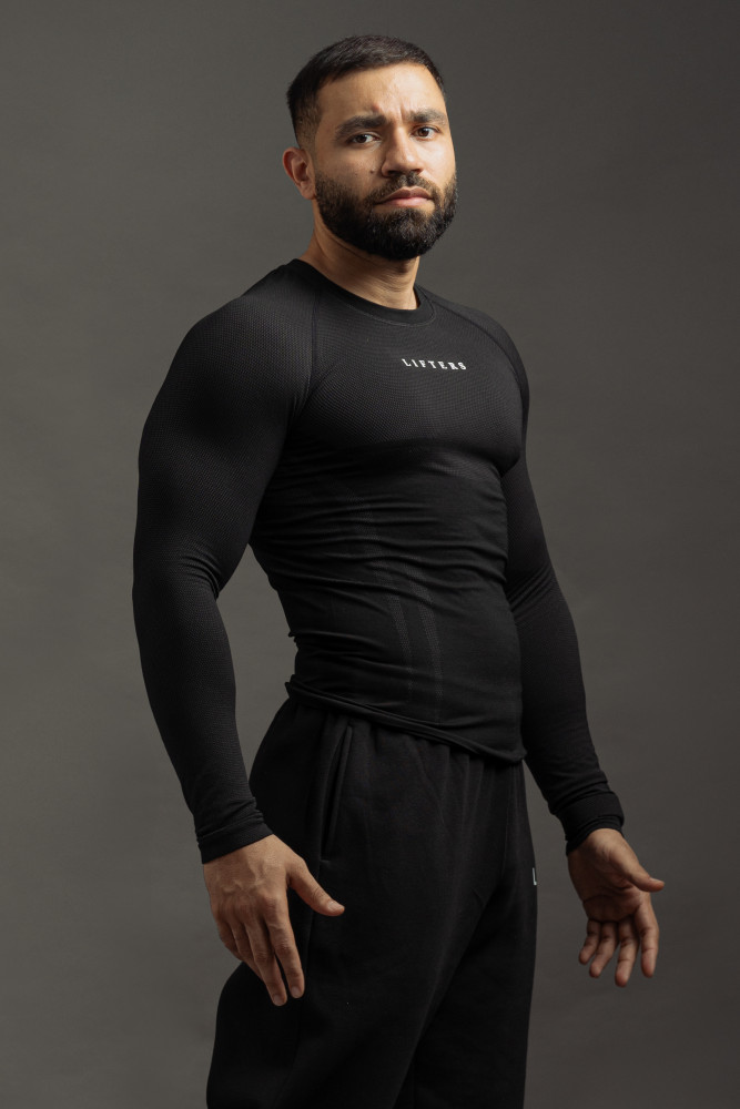Image of Stealth Seamless Compression Long Sleeve T-shirt