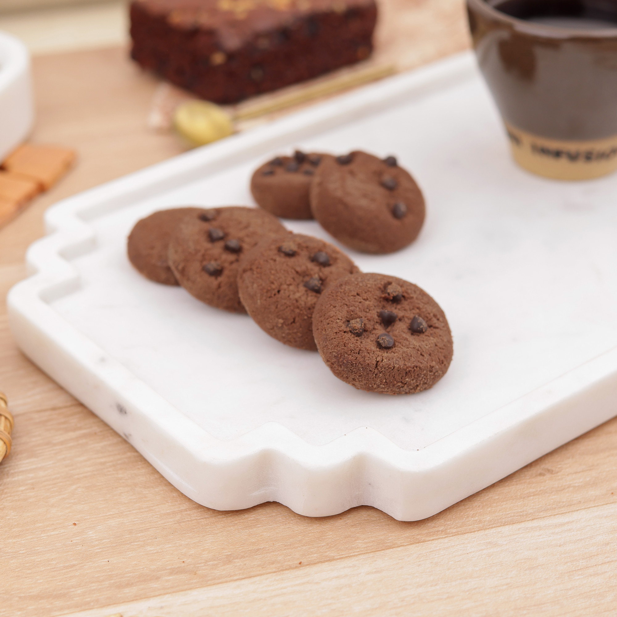 Mehrab Shaped Marble Serving Tray