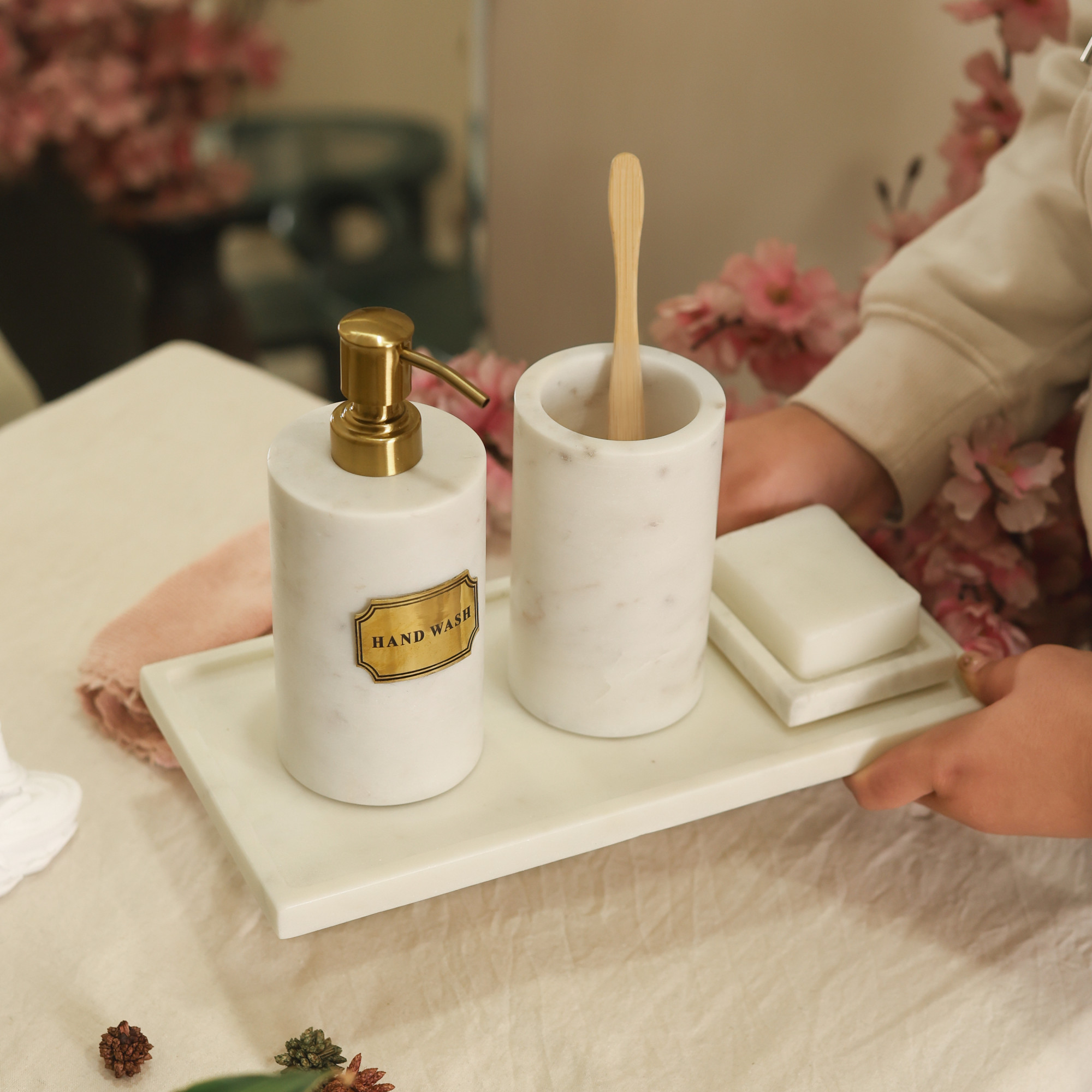 White Marble Bathroom Set