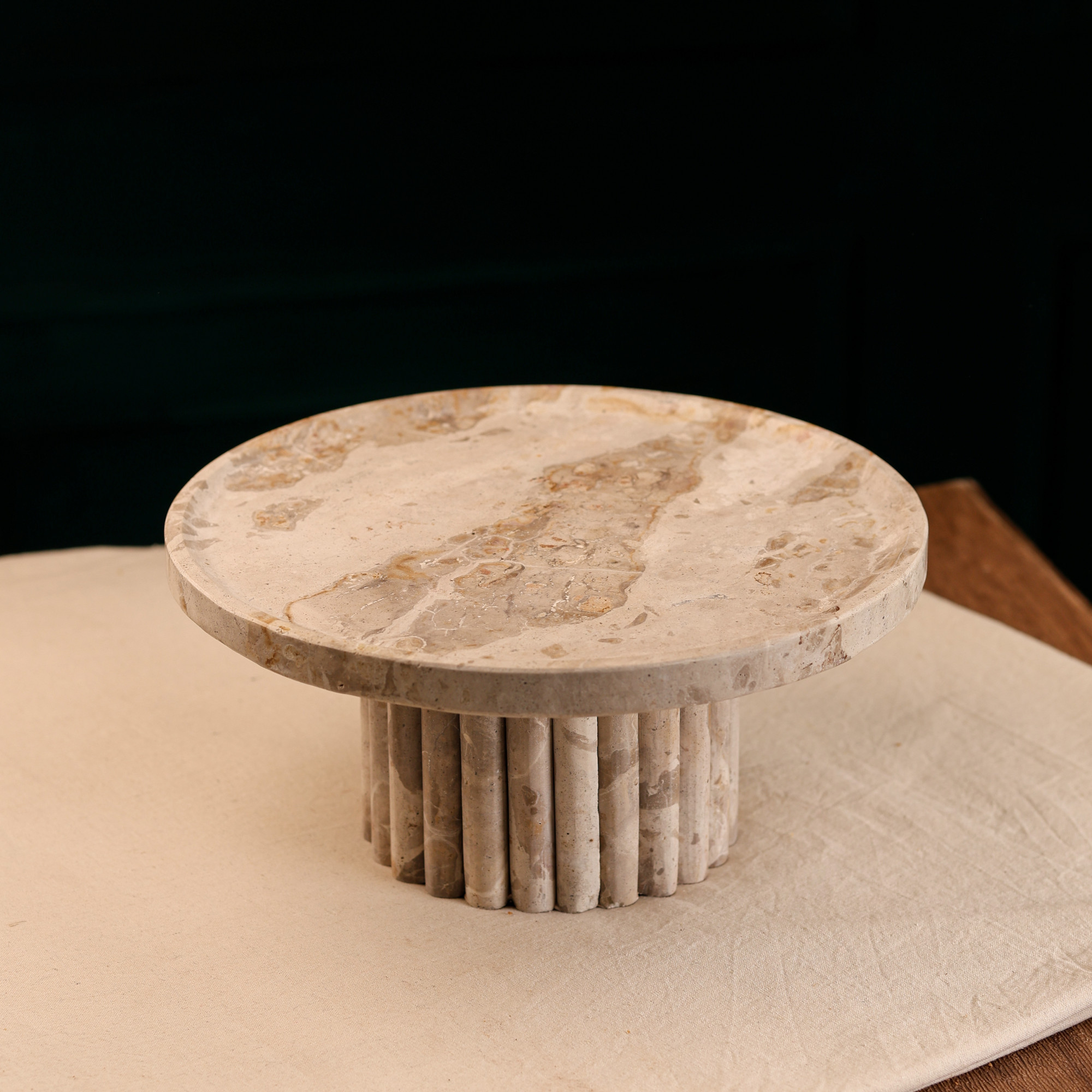 Ivory Round Fluted Cake Stand