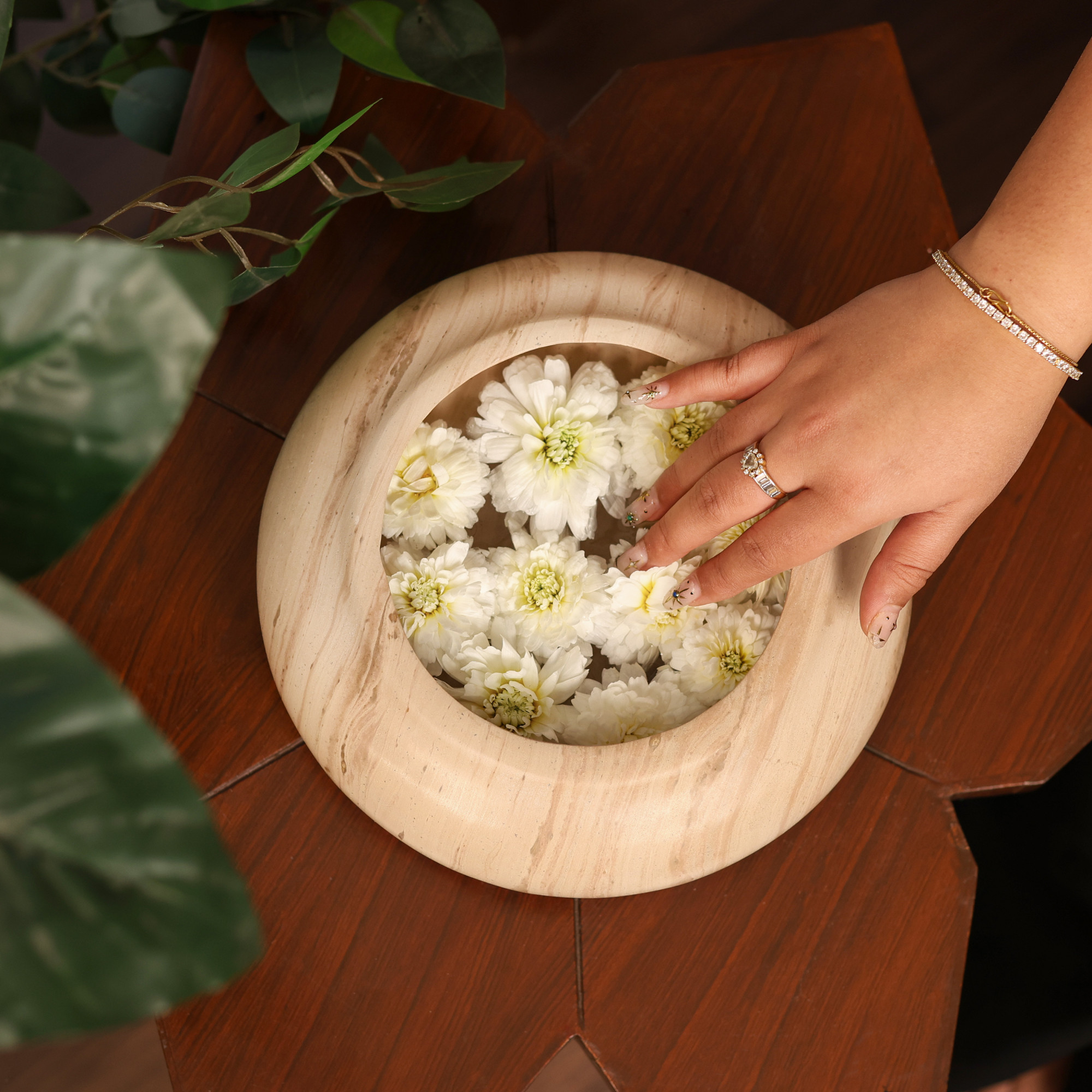 Crme Marble Handi Bowl