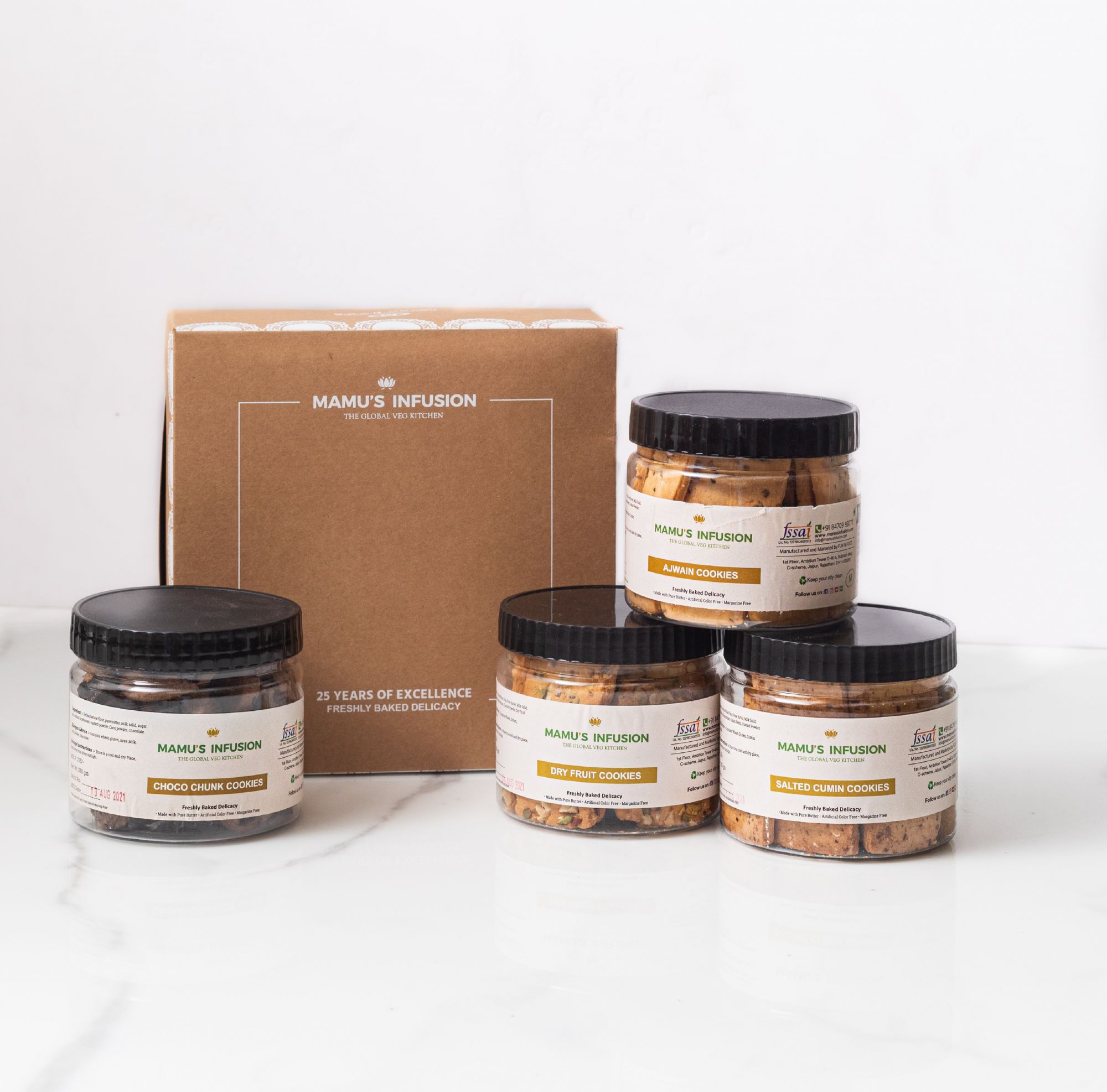 Classic Cookies Hamper Pack of 4 1 kg