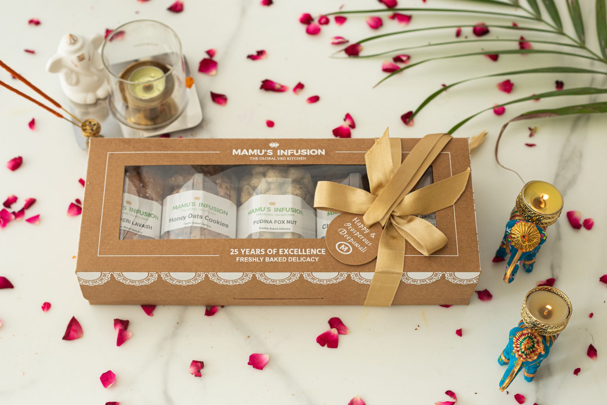 Diwali Delious Snacks Hamper 610 gm