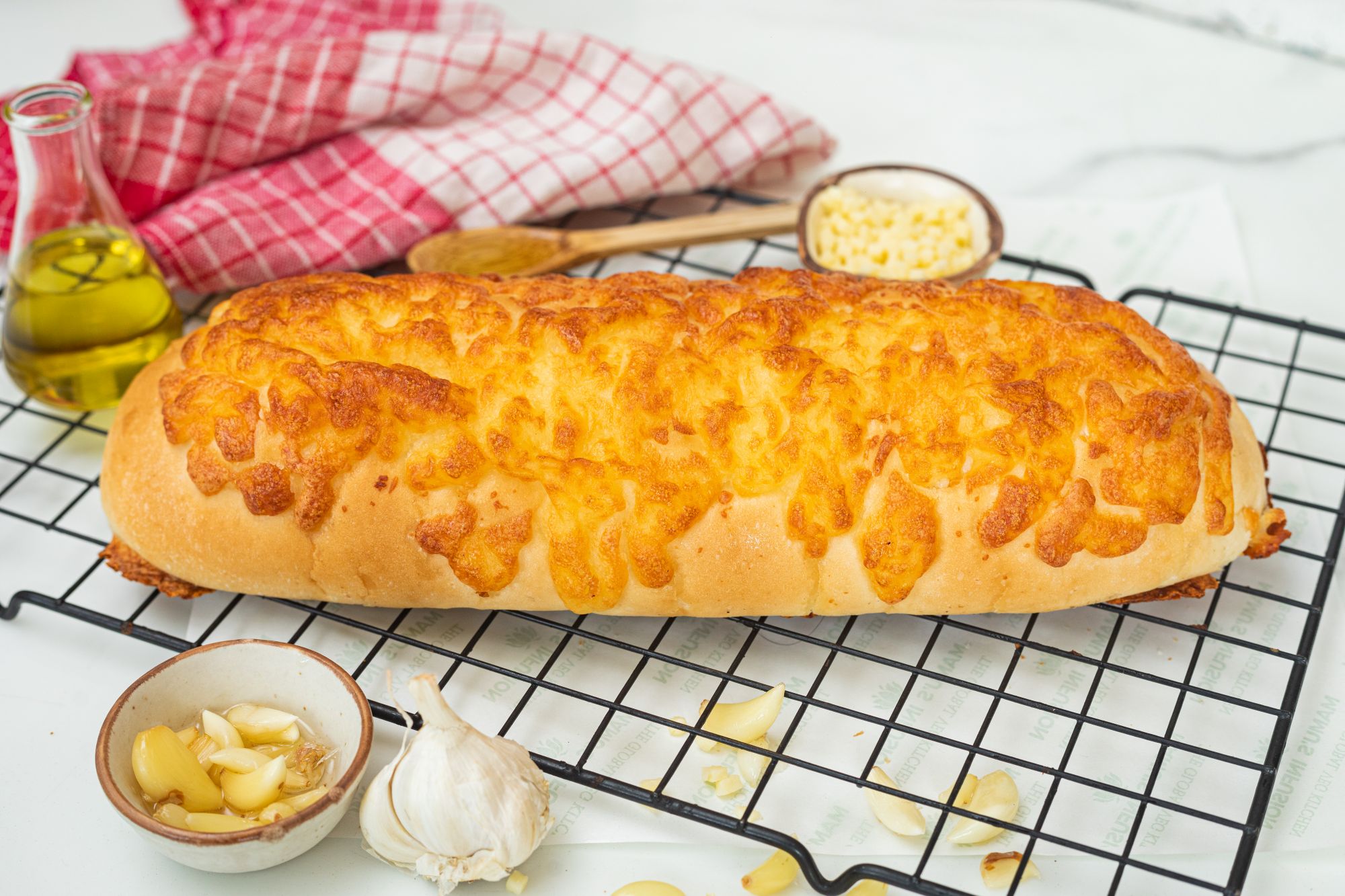 Cheese Garlic Laof 1 Pc 250 gm