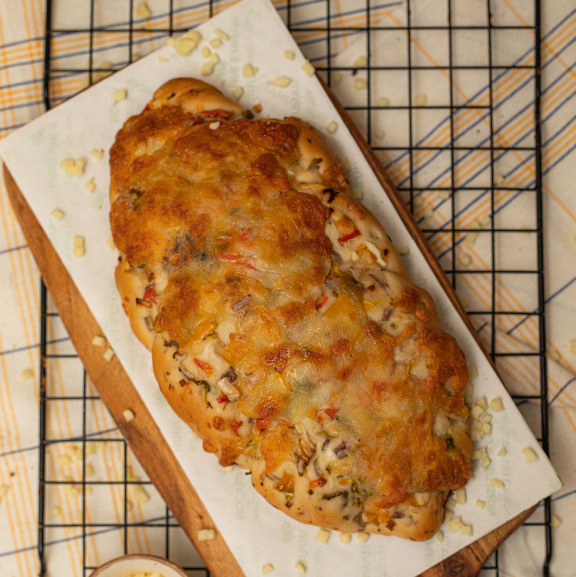 Masala Cheese Garlic Loaf 1 Pc 250 gm