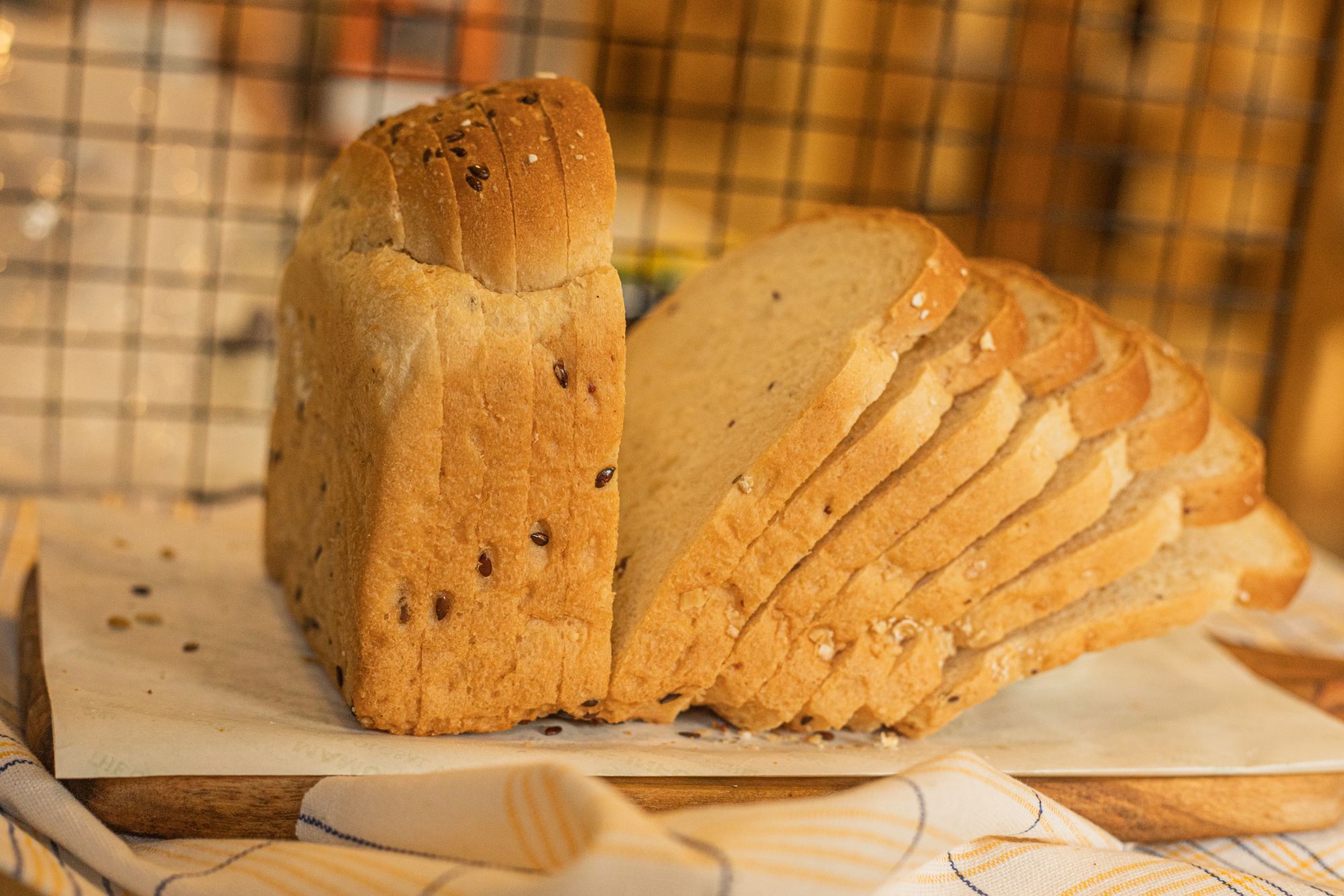 Multigrain Bread 400 gm