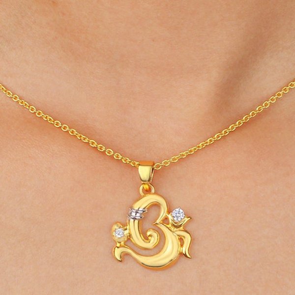 OM Hinduism Sacred Symbol Solid Gold 18 