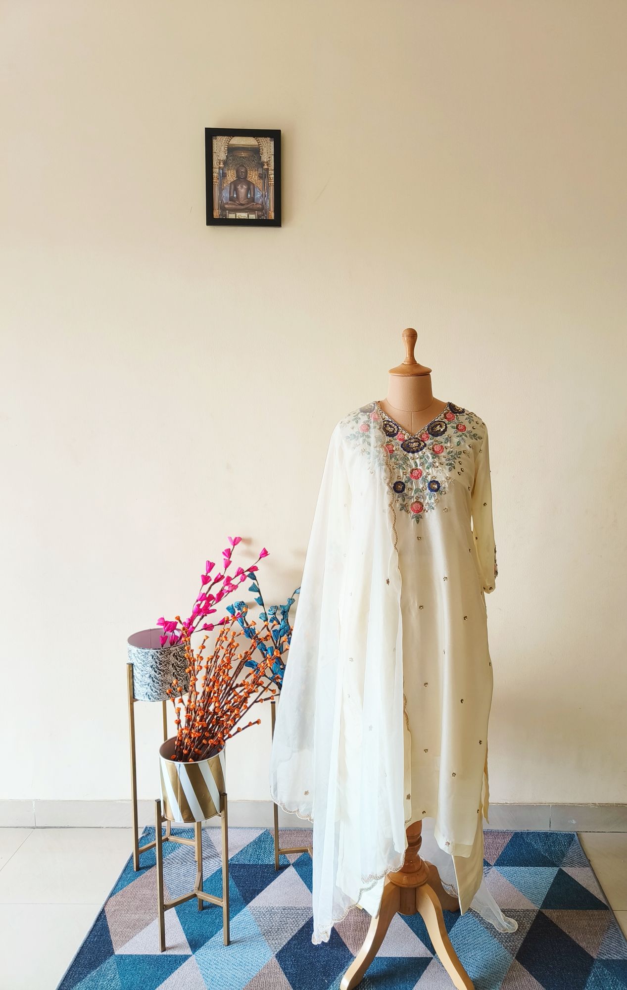 OFF WHITE SEQUINS SUIT SET