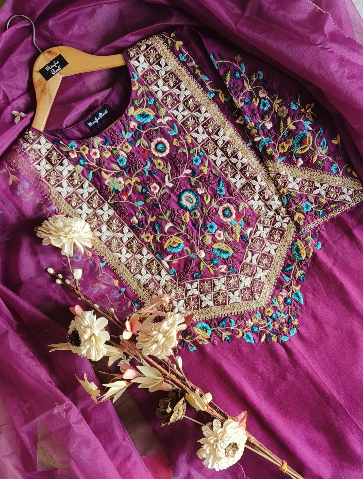 WINE THREAD MOTI AND DABKA SUIT SET