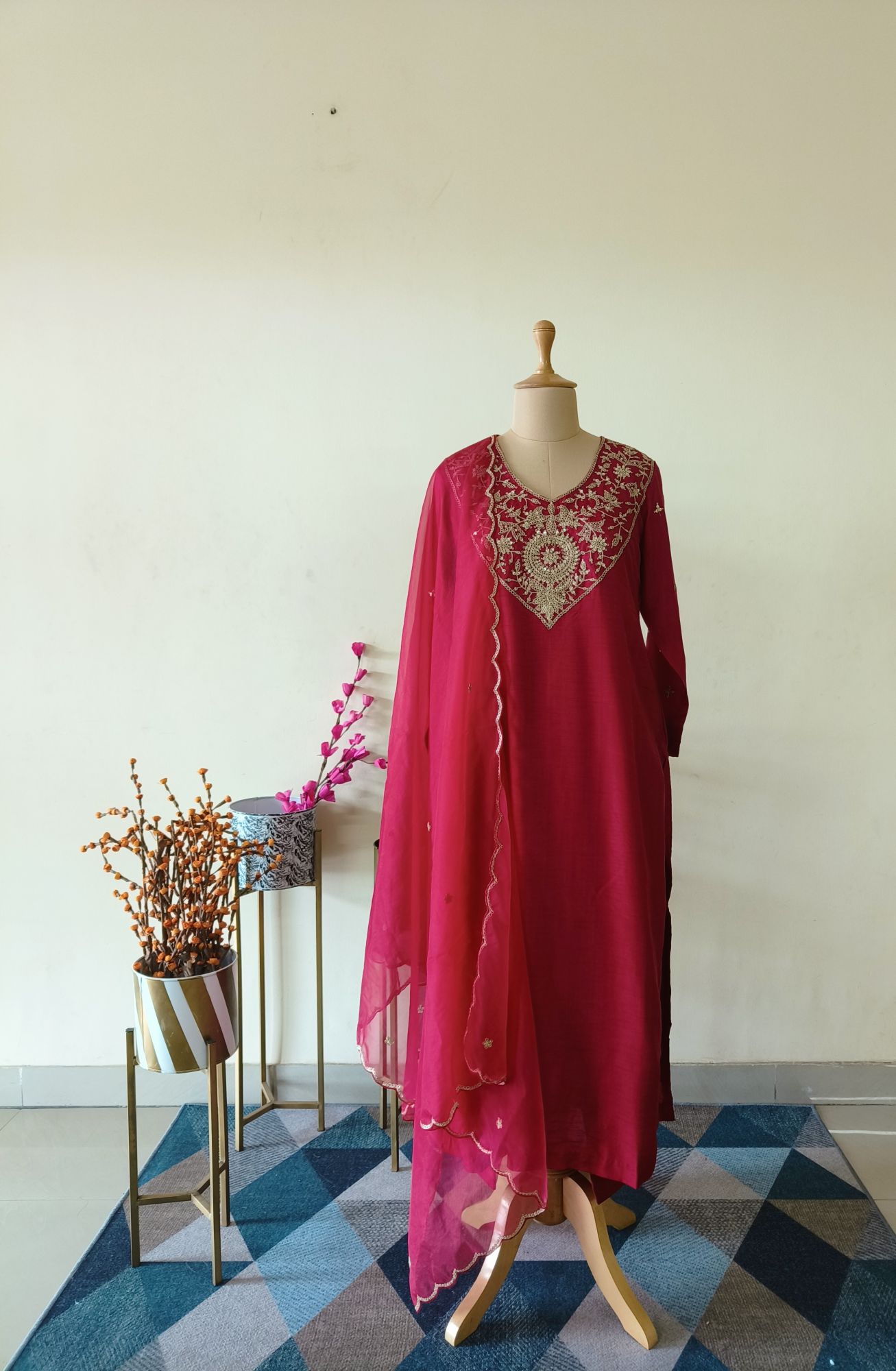 MAROON MARODI SUIT SET