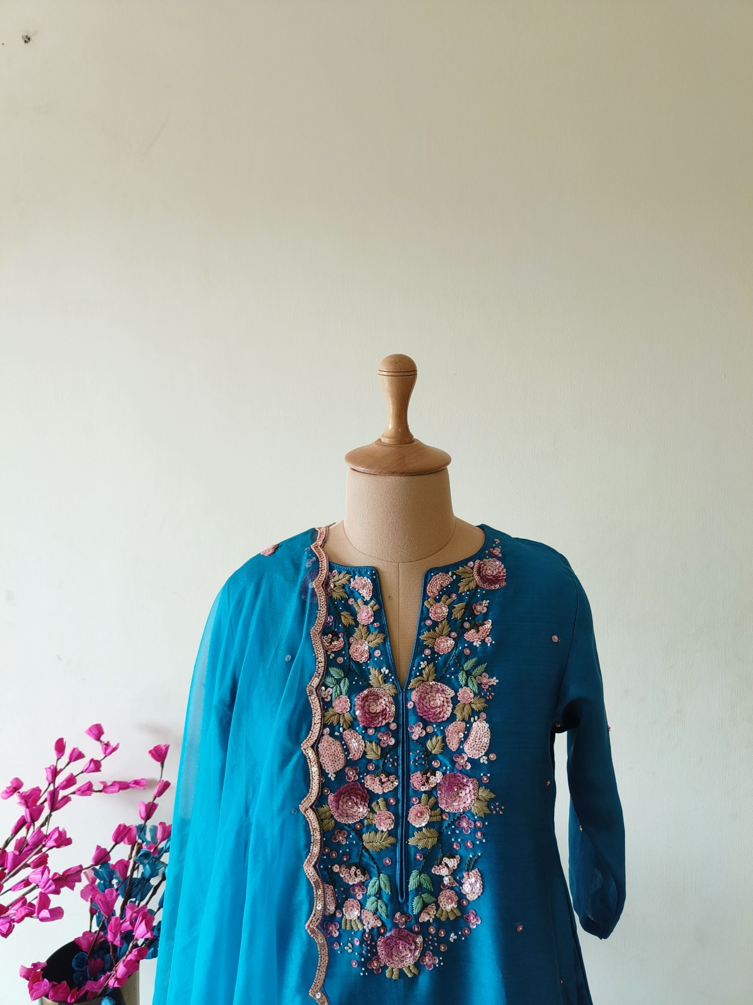 BLUE SEQUINS SUIT SET