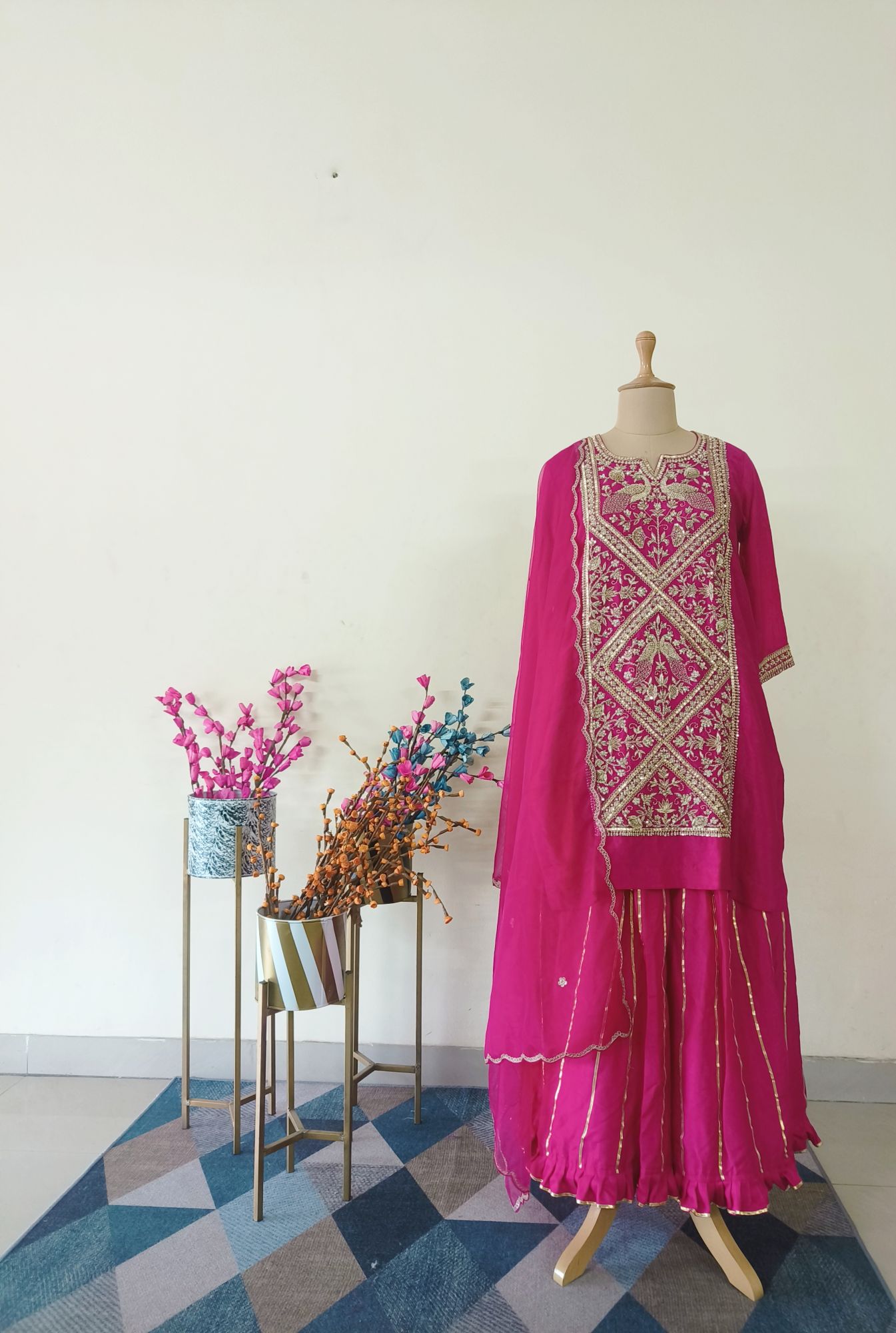 RANI PINK MARODI SUIT SET