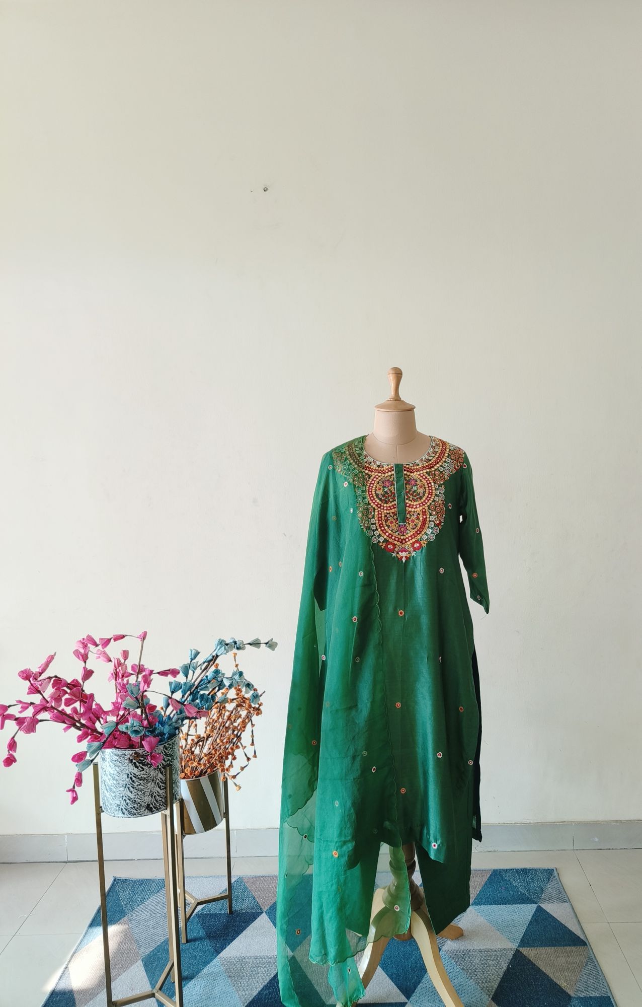 BOTTLE GREEN THREAD AND MIRROR SUIT SET