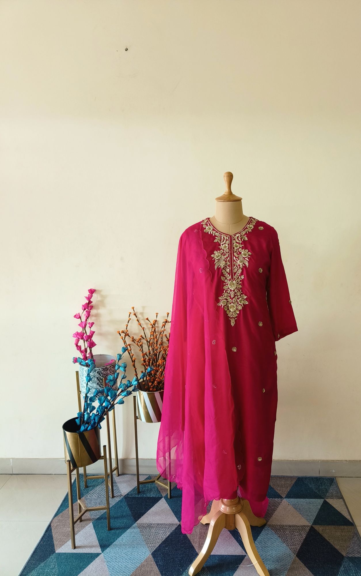 PINK DABKA SUIT SET