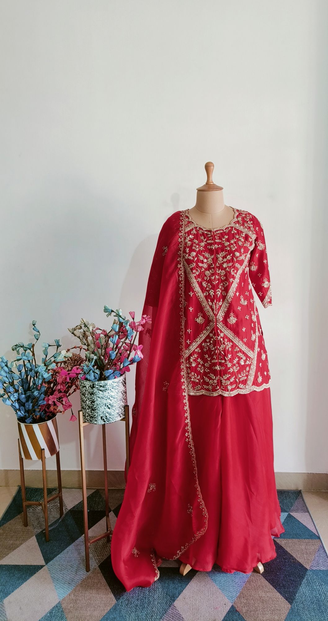 RED SHARARA SET