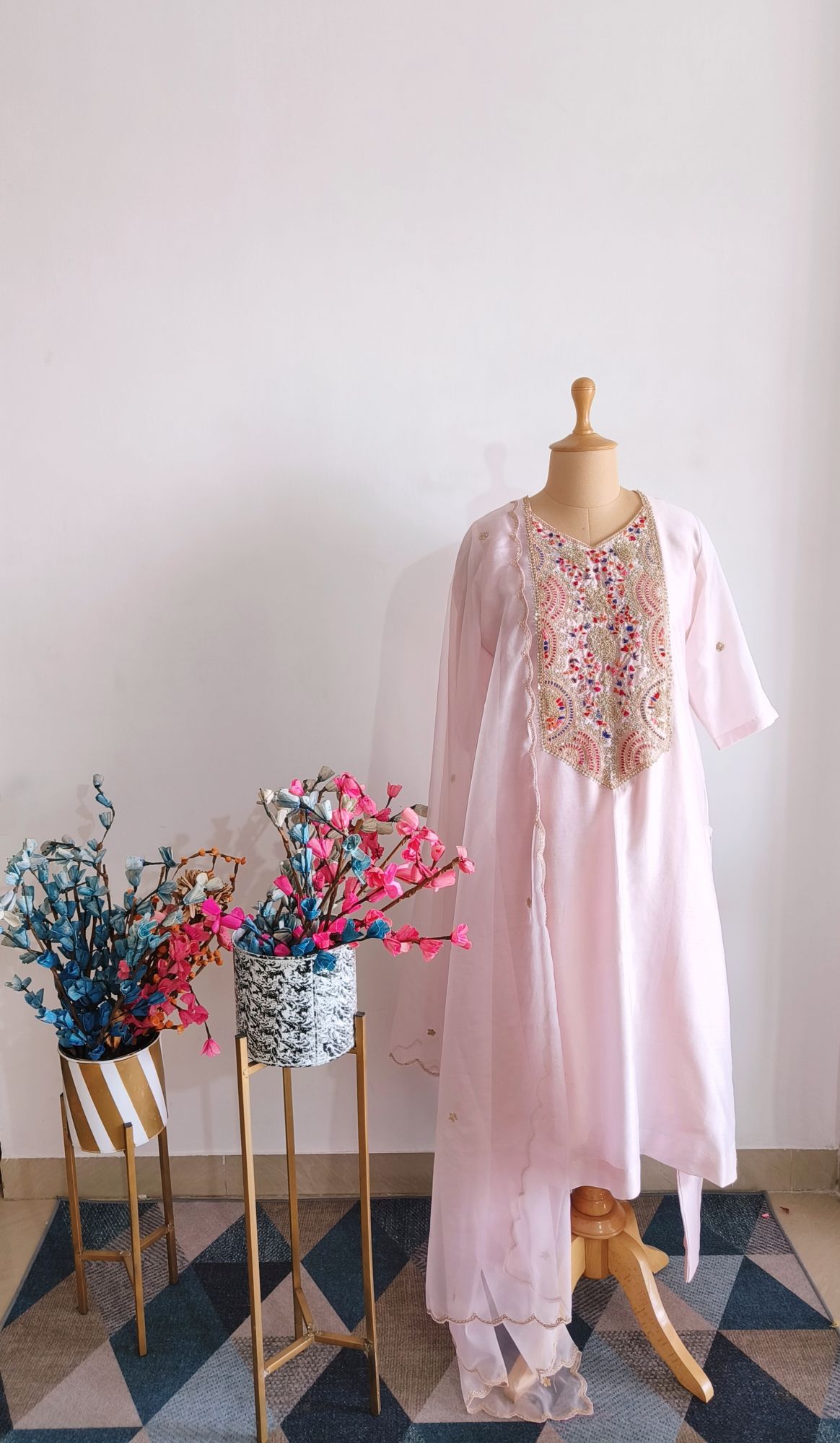 BABY PINK THREAD AND DABKA SUIT