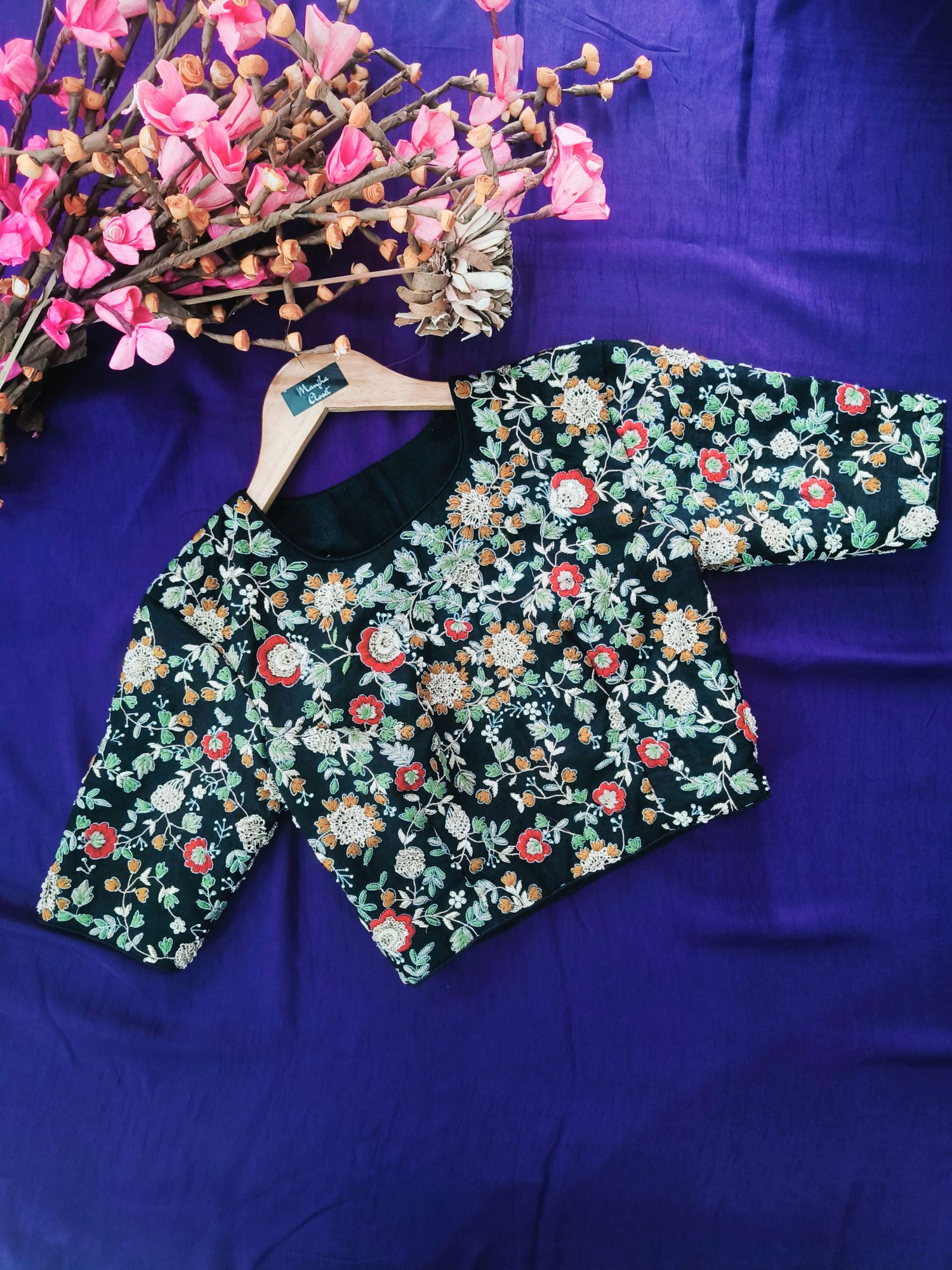 BLACK ORGANZA THREAD AND DABKA SAREE