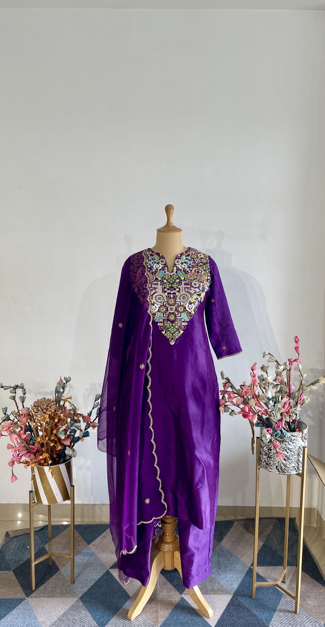 PURPLE THREAD AND DORI SUIT SET