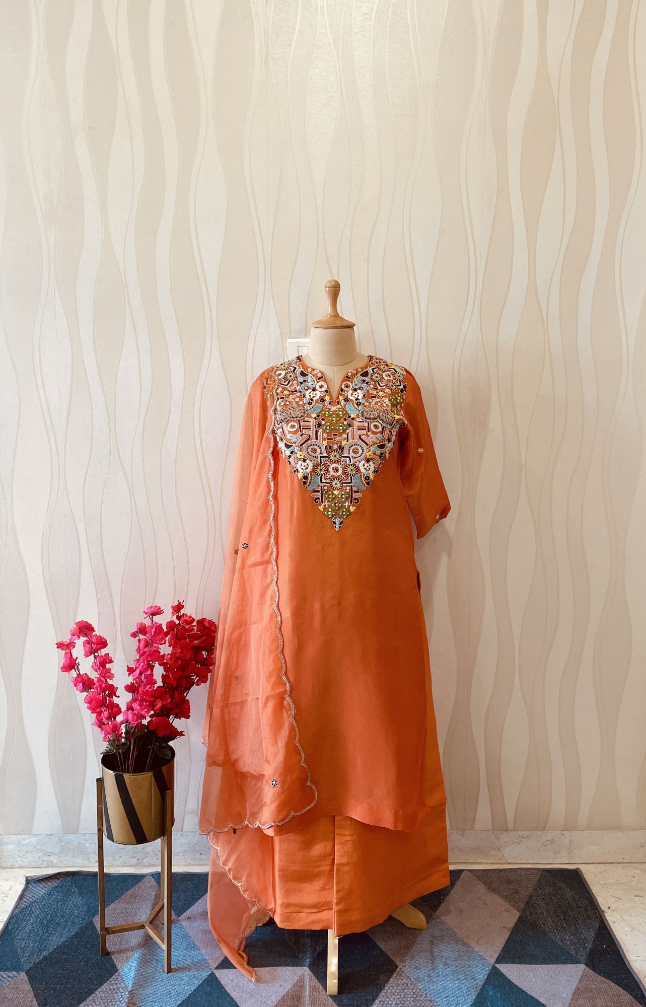 ORANGE THREAD WORK TISSUE SET