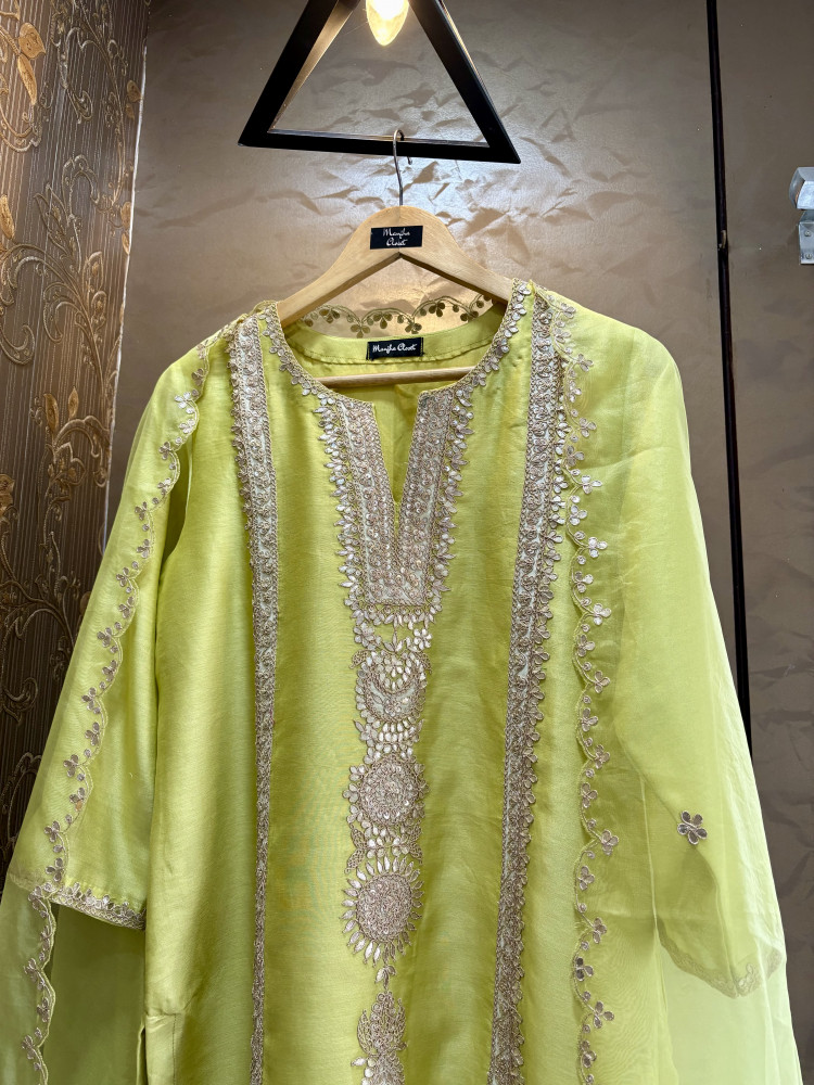 Image of Pista Green Gota and Marodi suit set